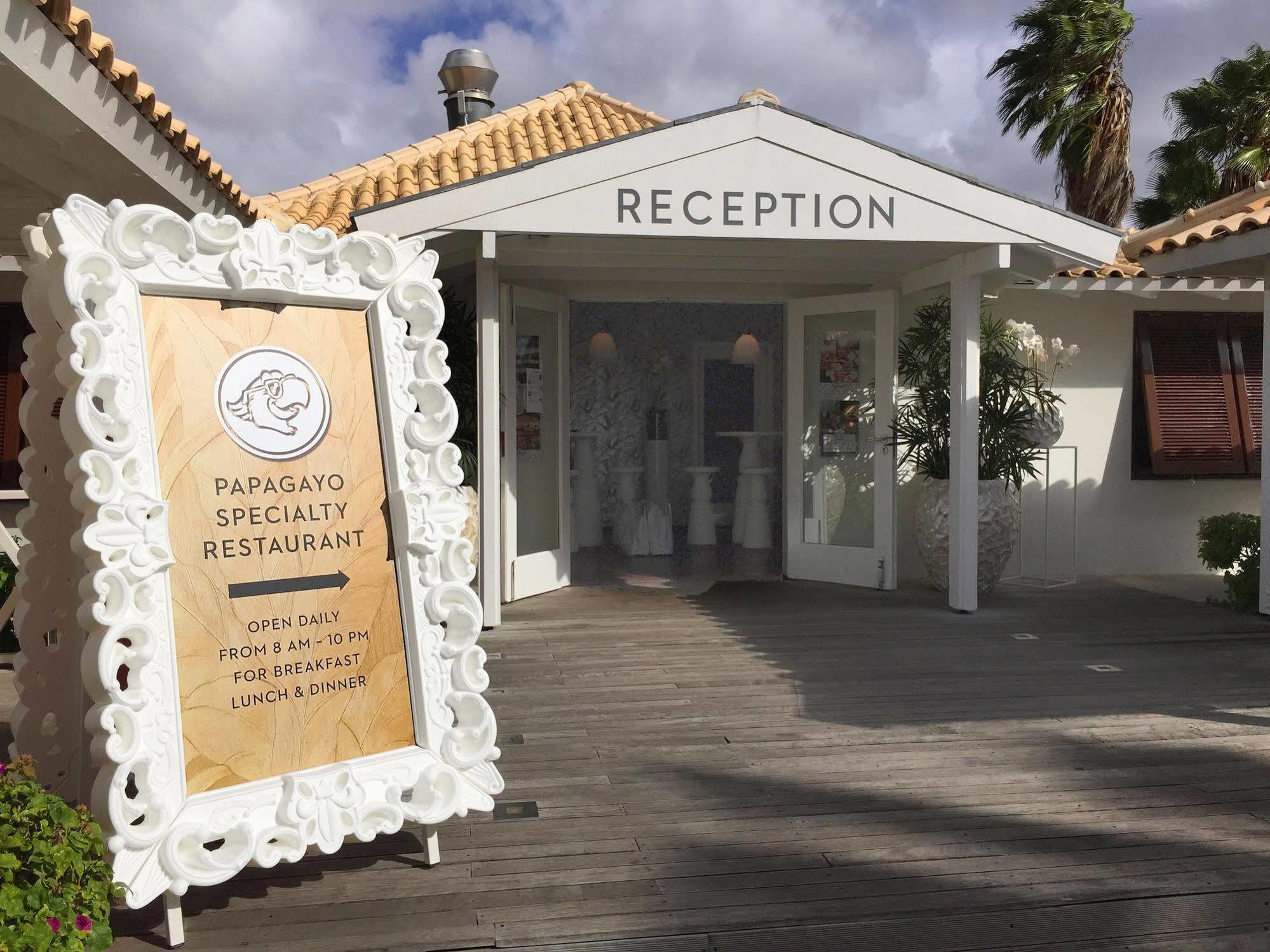 Papagayo Beach Resort (Adults Only) Willemstad Exterior foto