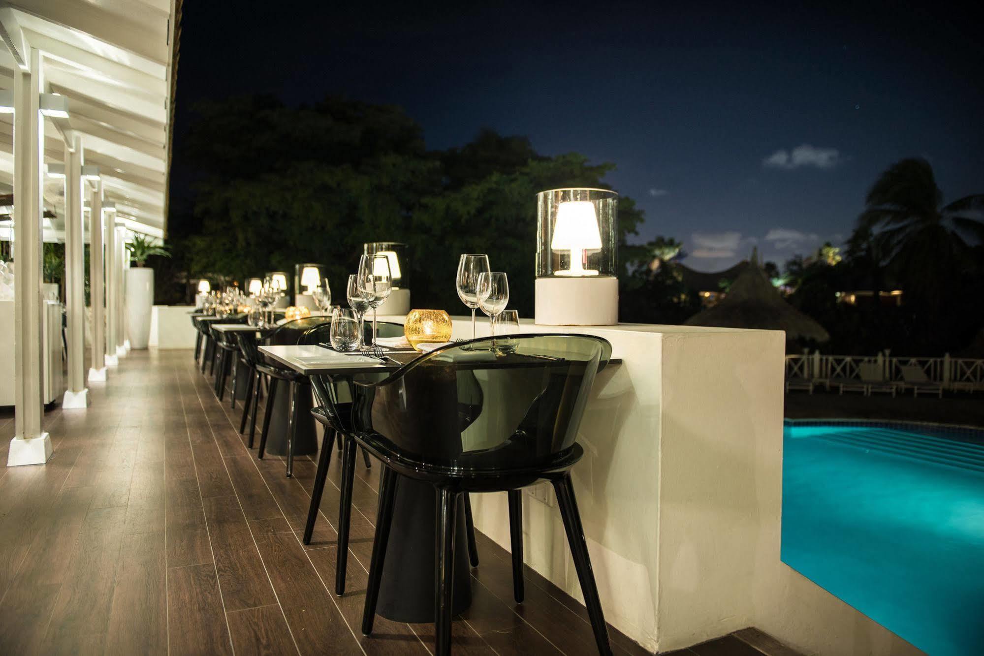 Papagayo Beach Resort (Adults Only) Willemstad Exterior foto